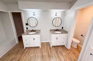 14923 Aspen Hills Dr, Houston, TX 77062 - Photo 13