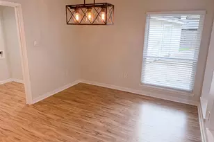 14923 Aspen Hills Dr, Houston, TX 77062 - Photo 9