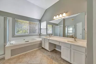 14519 Hillside Hickory Court, Houston, TX 77062 - Photo 37