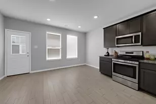 802 Wembley Wood Wy, Houston, TX 77336 - Photo 5