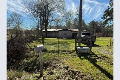 642 County Road 2112, Liberty, TX 77575 - Photo 3