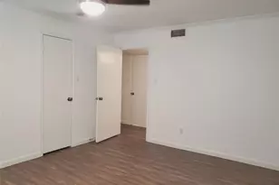 361 N Post Oak Ln, Houston, TX 77024 - Photo 15