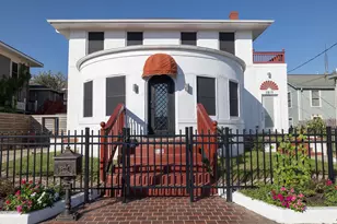 1919 Rosenberg St, Galveston, TX 77550 - Photo 3