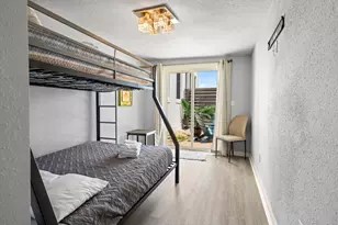 1919 Rosenberg St, Galveston, TX 77550 - Photo 45