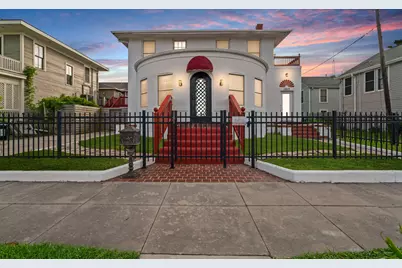 1919 Rosenberg Street, Galveston, TX 77550 - Photo 1