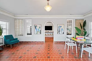 1919 Rosenberg St, Galveston, TX 77550 - Photo 5