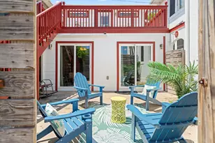 1919 Rosenberg St, Galveston, TX 77550 - Photo 35