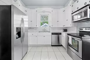 1919 Rosenberg St, Galveston, TX 77550 - Photo 25