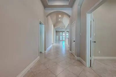 5810 Emmit Creek Lane, Sugar Land, TX 77479 - Photo 7