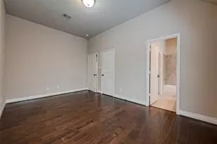 5810 Emmit Creek Ln, Sugar Land, TX 77479 - Photo 17