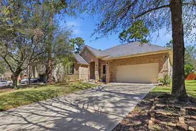 2507 Franklin Woods Drive, Conroe, TX 77304 - Photo 3