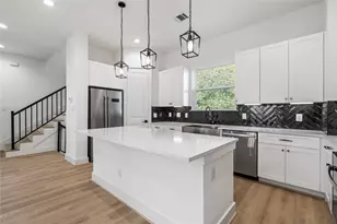 4039 Buck St, Houston, TX 77020 - Photo 9