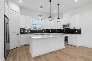 4039 Buck St, Houston, TX 77020 - Photo 7