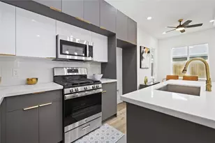 1805 Emir St, Houston, TX 77009 - Photo 9