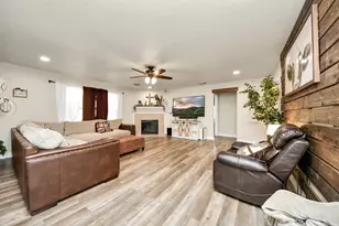 20918 Fox Cliff Ln, Humble, TX 77338 - Photo 3