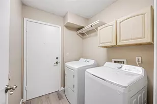 2602 Planters Row, Sugar Land, TX 77478 - Photo 25
