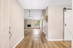 2602 Planters Row, Sugar Land, TX 77478 - Photo 3