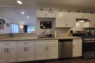 9406 Walnut Glen Dr, Houston, TX 77064 - Photo 7