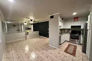 11002 Hammerly Blvd, Houston, TX 77043 - Photo 7