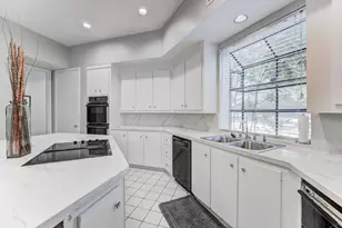 12007 Lakeway Ct, Houston, TX 77071 - Photo 19