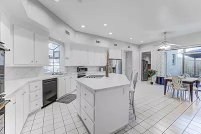 12007 Lakeway Court, Houston, TX 77071 - Photo 17