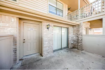 2711 Grants Lake Boulevard #202, Sugar Land, TX 77479 - Photo 5