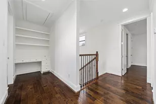 7808 Janak Dr, Houston, TX 77055 - Photo 9