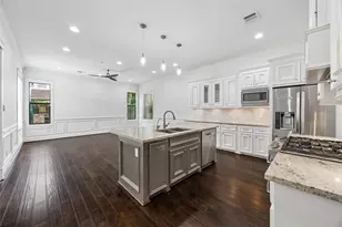 7808 Janak Dr, Houston, TX 77055 - Photo 3