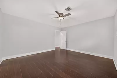 11126 Cedarhurst Drive, Houston, TX 77096 - Photo 29