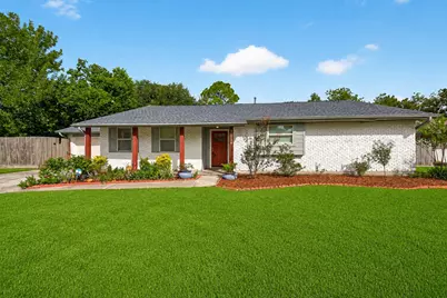 11126 Cedarhurst Drive, Houston, TX 77096 - Photo 1