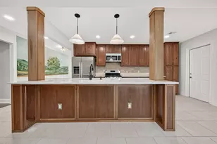 11126 Cedarhurst Dr, Houston, TX 77096 - Photo 5