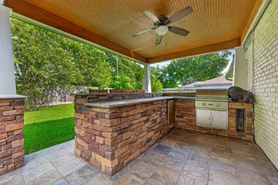 11126 Cedarhurst Drive, Houston, TX 77096 - Photo 39