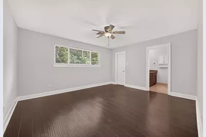 11126 Cedarhurst Drive, Houston, TX 77096 - Photo 27