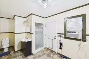 305 W Converse St, Weimar, TX 78962 - Photo 19