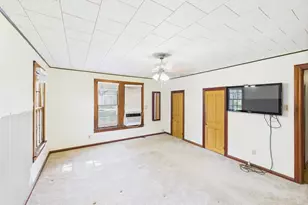 305 W Converse St, Weimar, TX 78962 - Photo 13