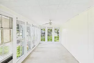 305 W Converse St, Weimar, TX 78962 - Photo 29