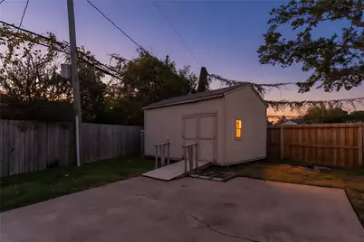 402 Fintona Way, Houston, TX 77015 - Photo 35