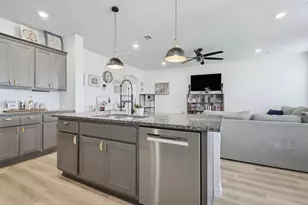6306 Darlington Ave, College Station, TX 77845 - Photo 9