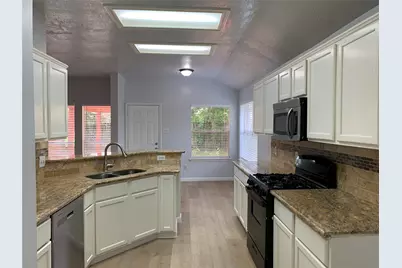 3115 Shady Ridge Trail, Sugar Land, TX 77498 - Photo 7