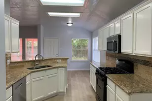 3115 Shady Ridge Trail, Sugar Land, TX 77498 - Photo 7