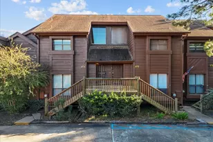 671 Davis Rd, League City, TX 77573 - Photo 3