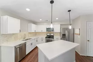 17502 S Summit Canyon Dr, Houston, TX 77095 - Photo 7