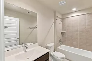 7510 Keystone Blossom Trl, Richmond, TX 77407 - Photo 15