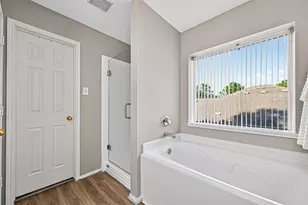 11811 Aerie Dr, Tomball, TX 77377 - Photo 31