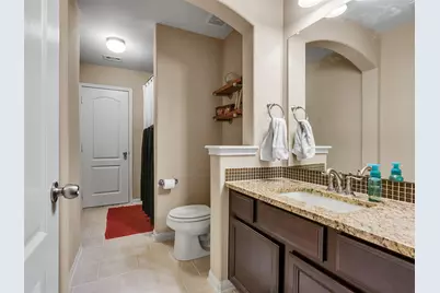 9602 Emerald Lakes Drive, Rosharon, TX 77583 - Photo 27