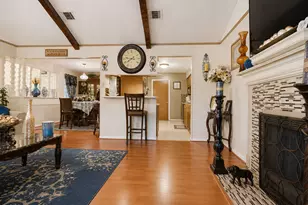 10323 Sageyork Dr, Houston, TX 77089 - Photo 7