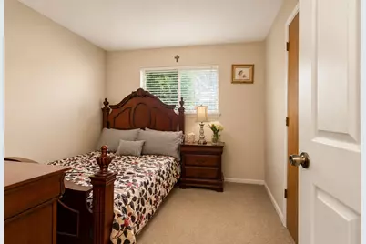 10323 Sageyork Drive, Houston, TX 77089 - Photo 19