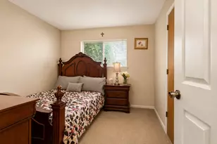10323 Sageyork Dr, Houston, TX 77089 - Photo 19