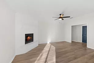1000 Laredo Ct, College Station, TX 77845 - Photo 7