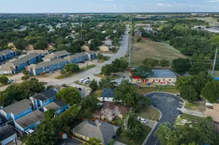 1000 Laredo Ct, College Station, TX 77845 - Photo 31